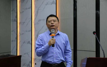 若何；つ盖缀，延安召集企衣反提建议